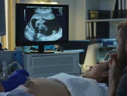premiere echographie de la grossesse bb853e5584d167f9 1 1