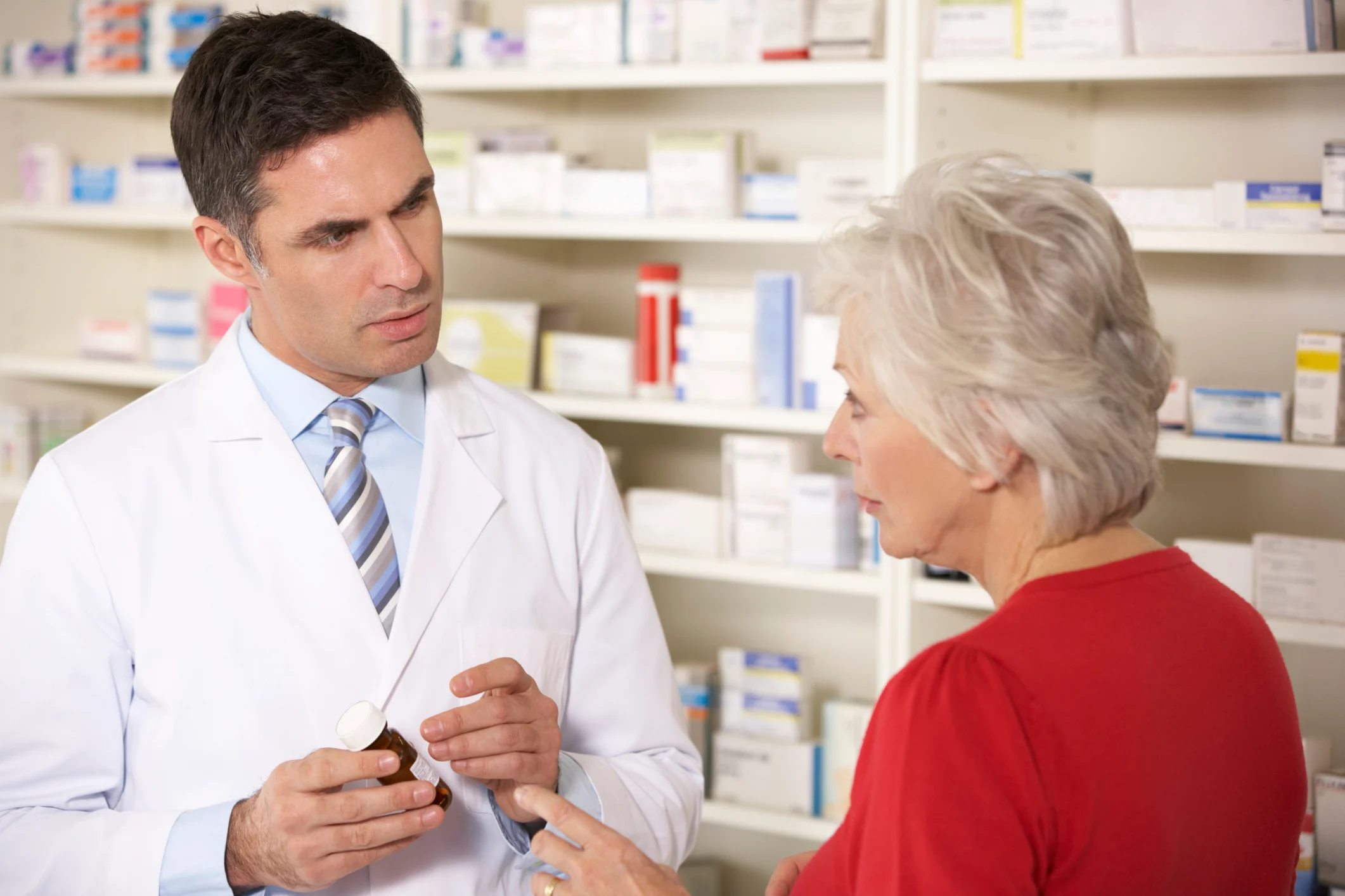 Un pharmacien peut-il renouveler une ordonnance ?