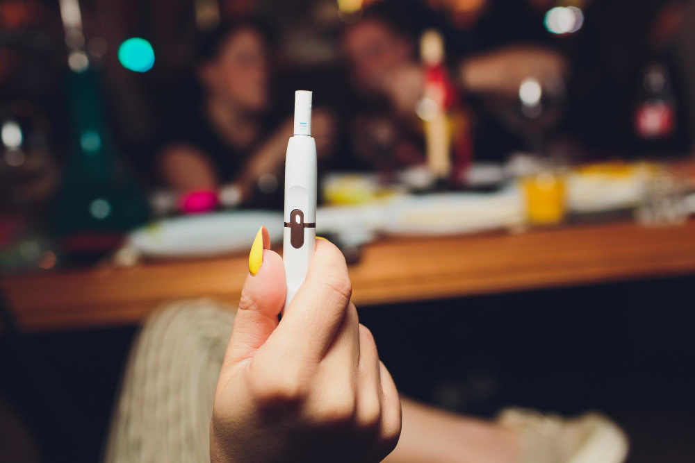 Arrêter le tabac : les solutions modernes dont la cigarette électronique
